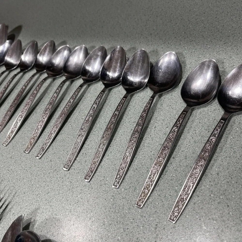 Hanford Forge Escondido Stainless Korea Flatware Silverware Lot Of 44 Vintage